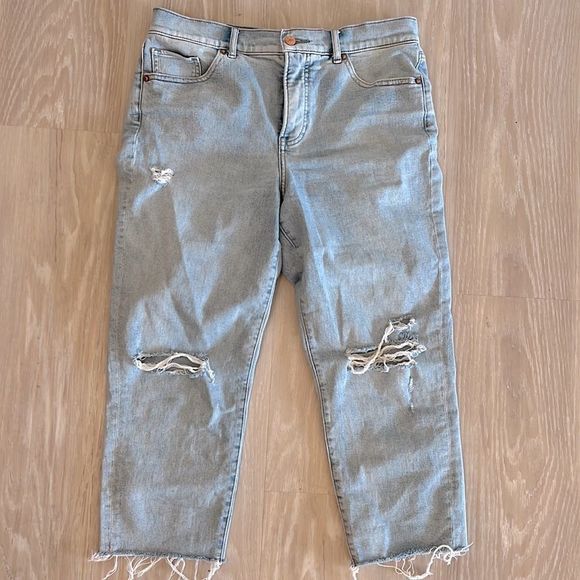 Express Denim - Super High Waited Mom Jeans